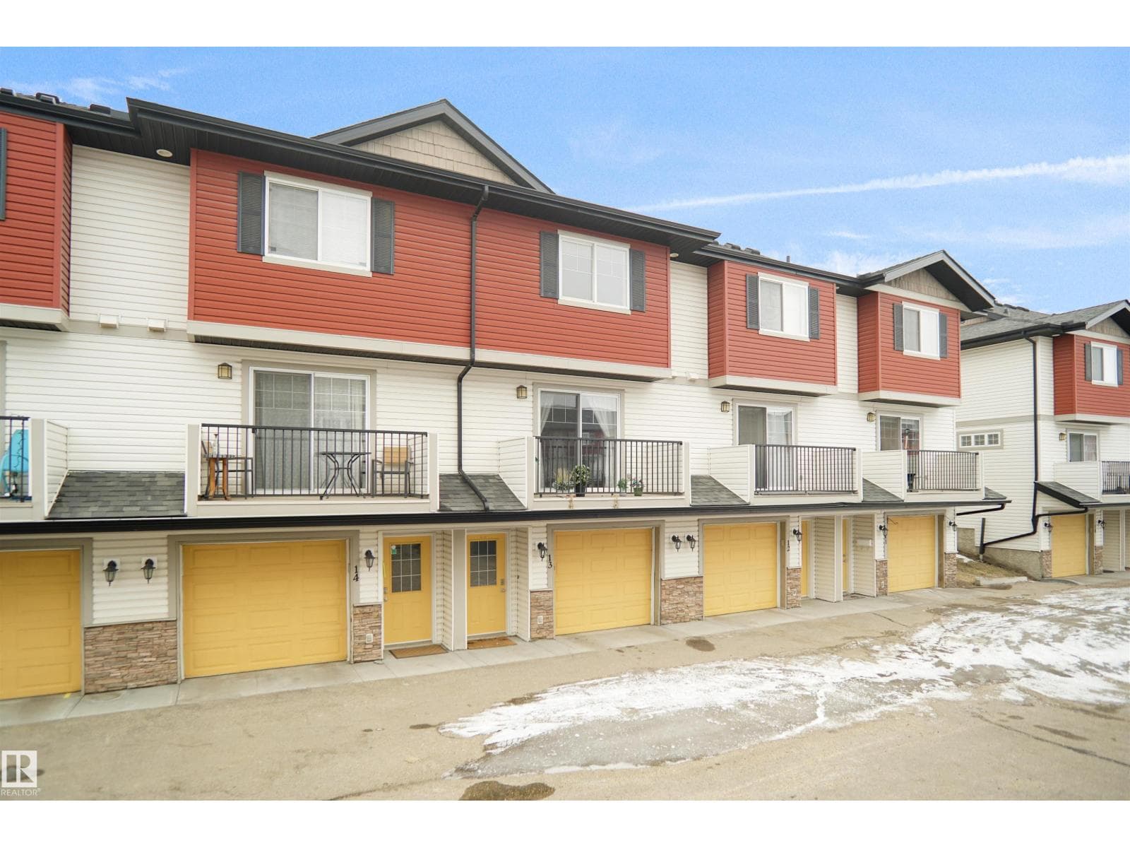 #13 3751 12 ST NW