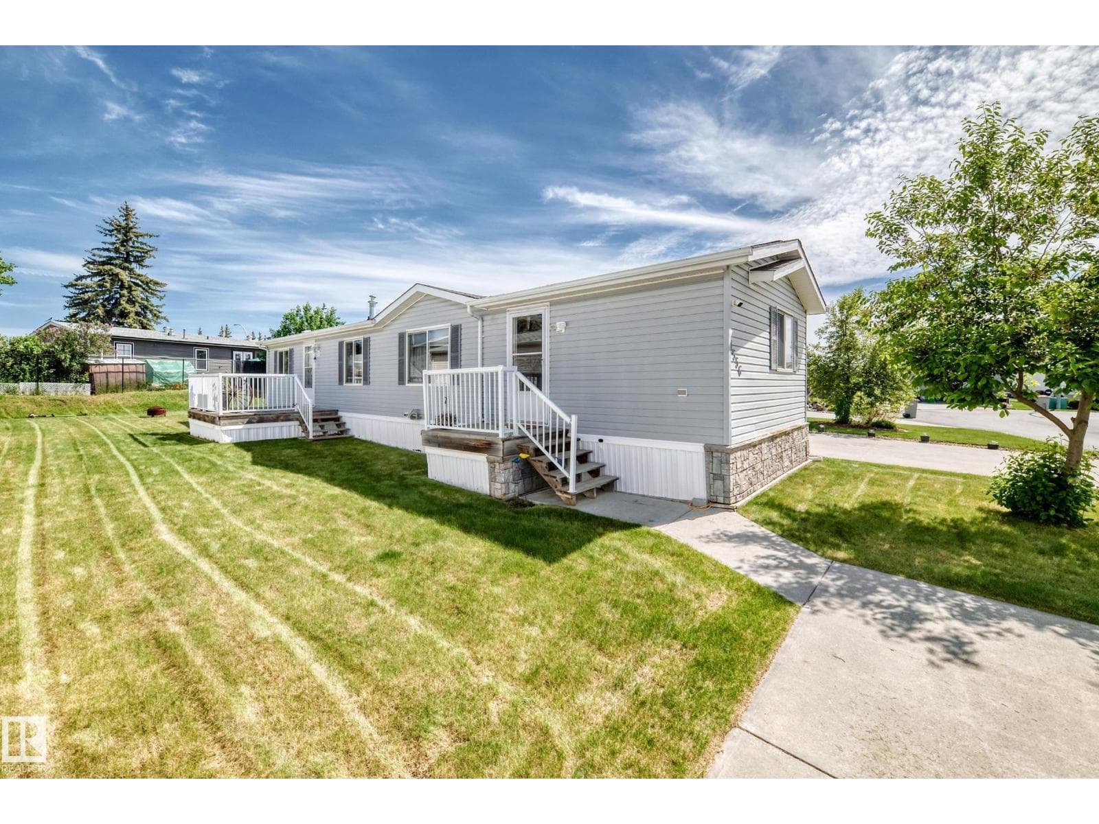 #1556 53222 Range Road 272