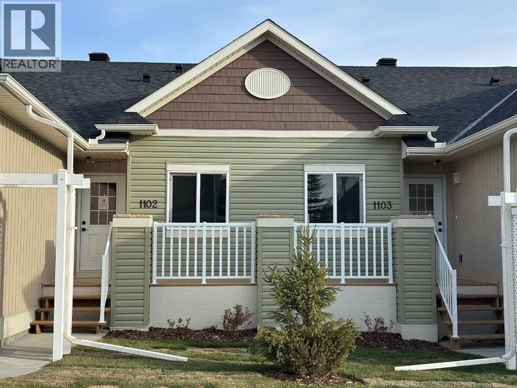1103 Clover Close — photo 4