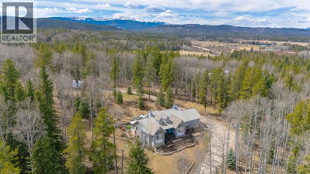 363 Wild Rose Close