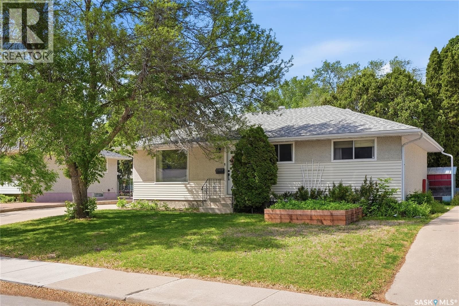 25 Murphy CRESCENT
