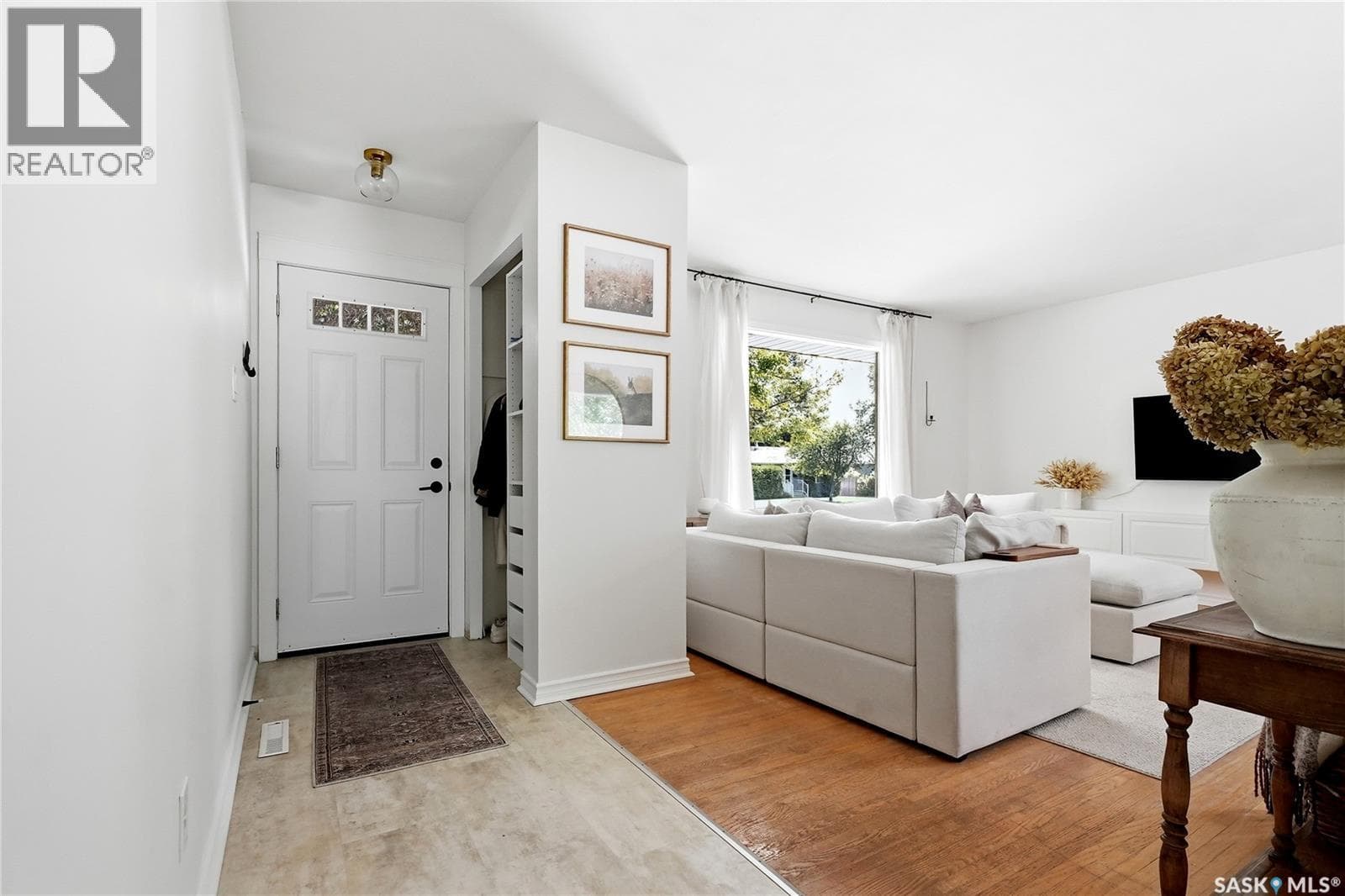 25 Murphy CRESCENT — photo 4
