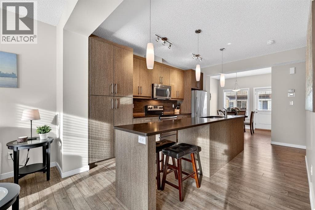 330 Marquis Lane SE — photo 5