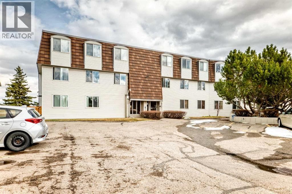 201, 512 Cedar Crescent SW — photo 4