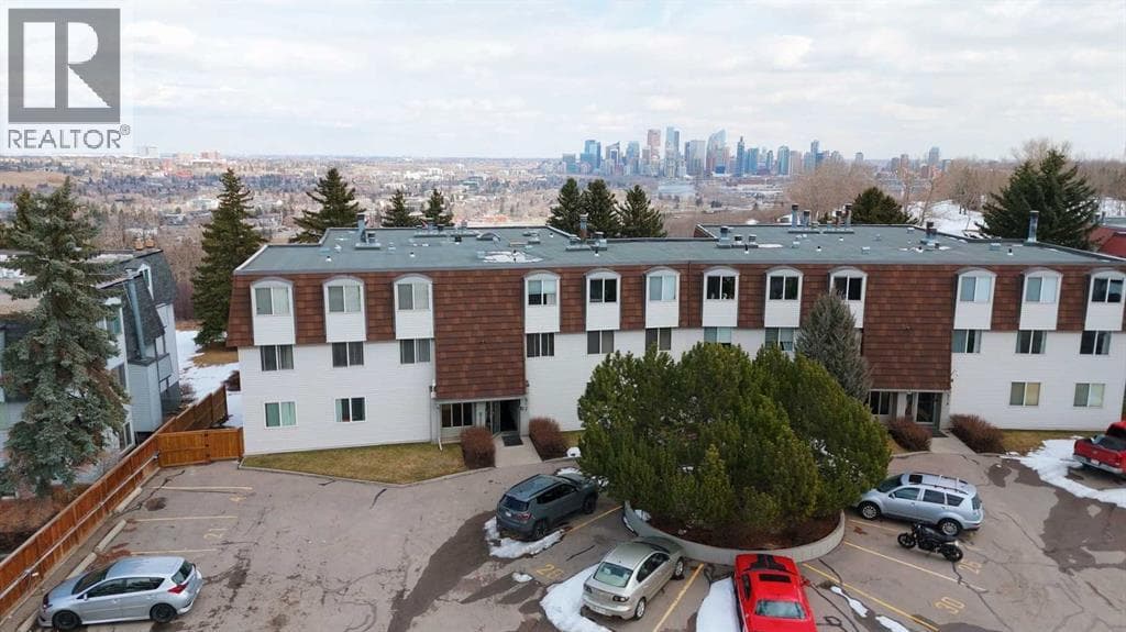 201, 512 Cedar Crescent SW — photo 2