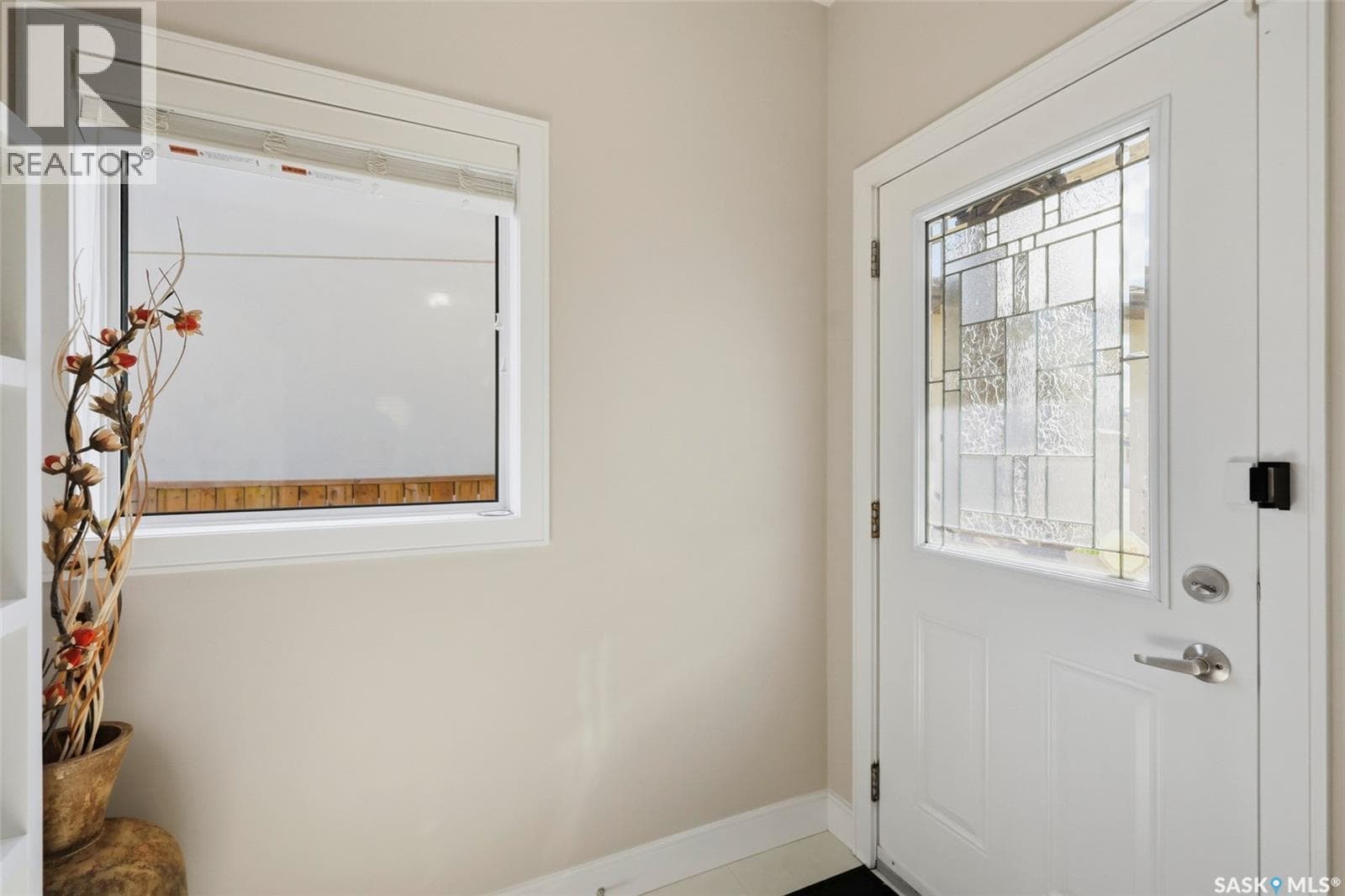 170 Palliser COURT — photo 4