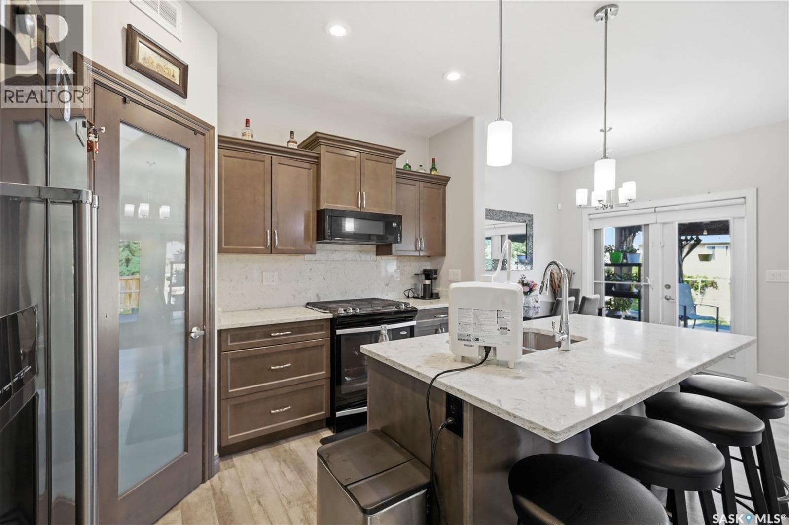 170 Palliser COURT — photo 5