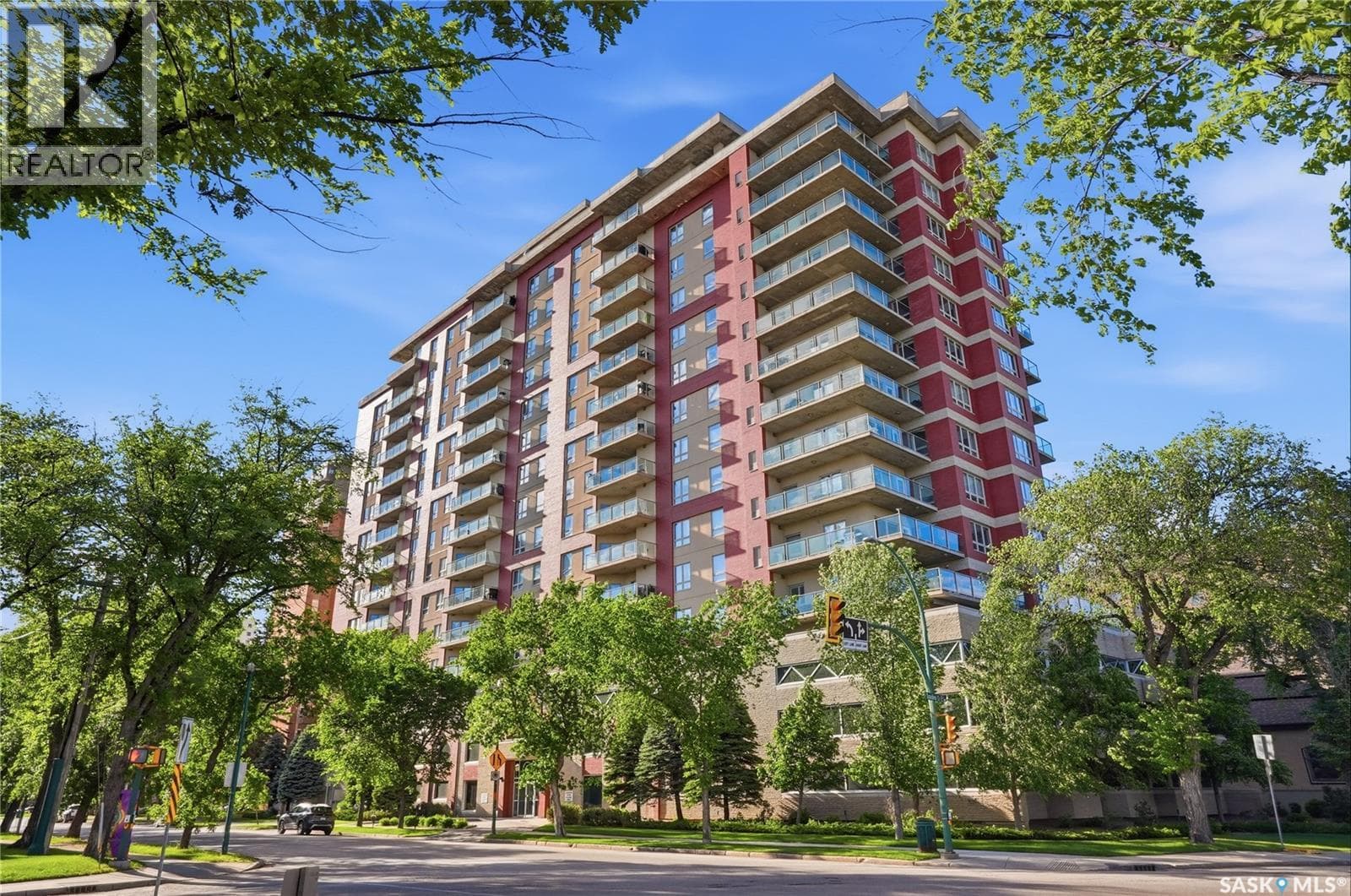 1403 902 Spadina CRESCENT E