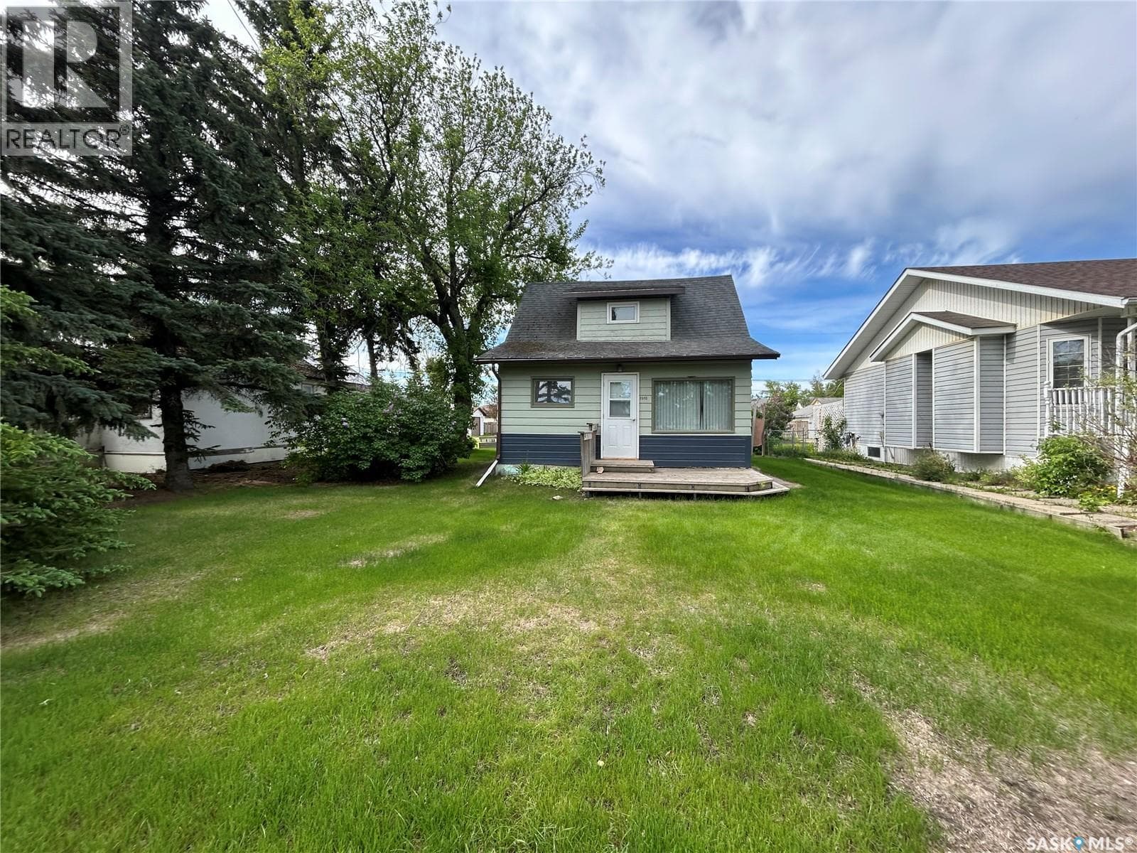 1010 96th AVENUE W