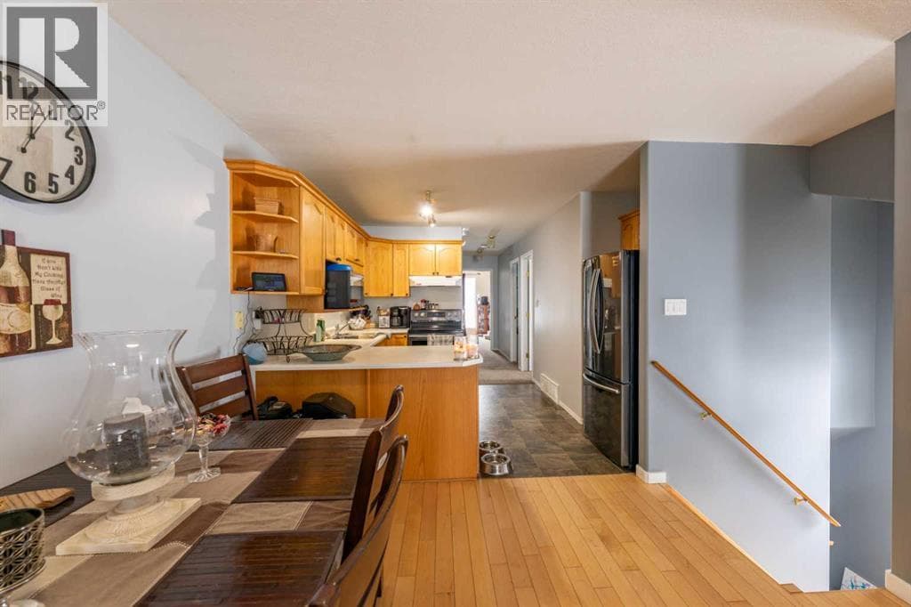 168 Sitar Crescent — photo 3