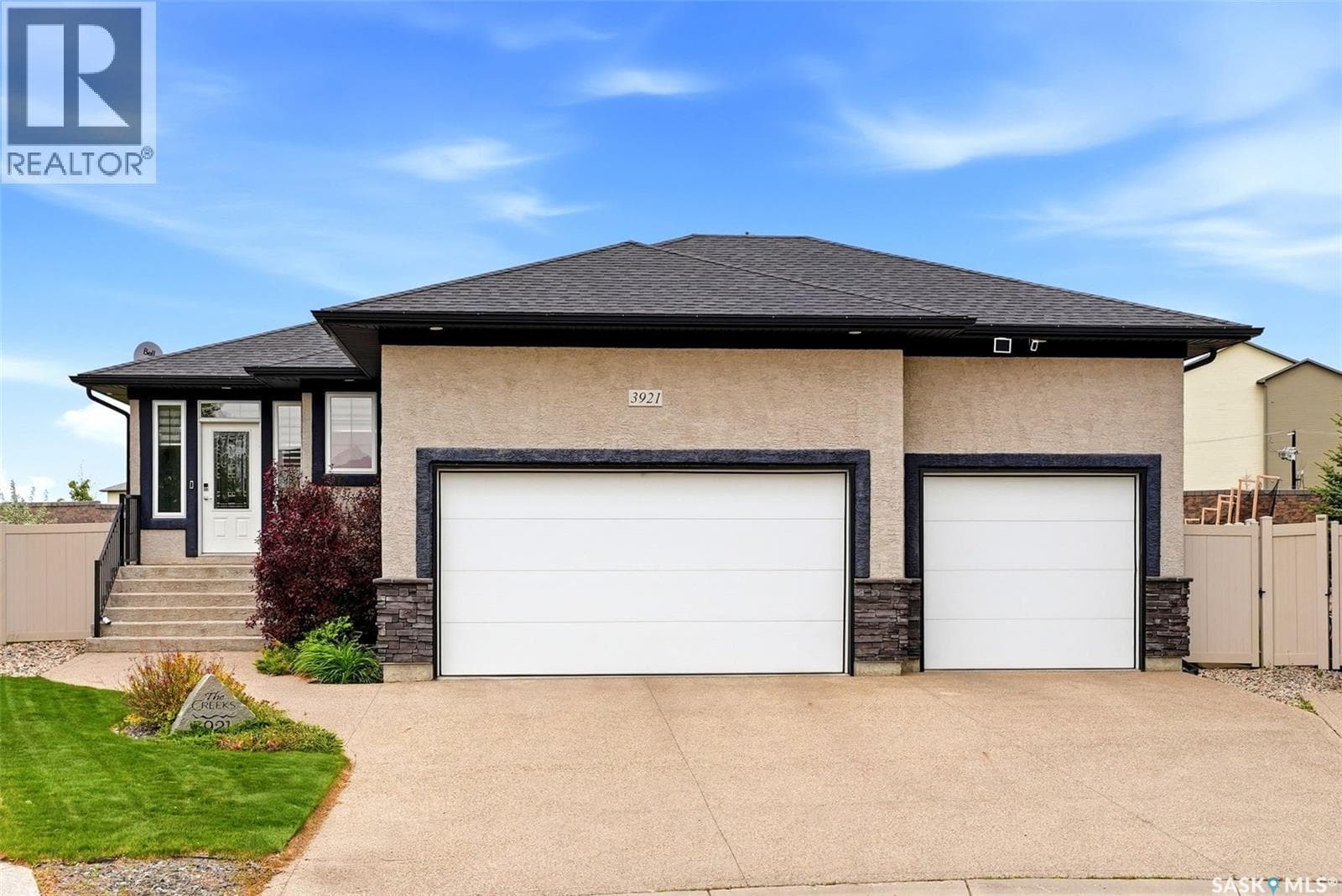 3921 Red Lily BAY