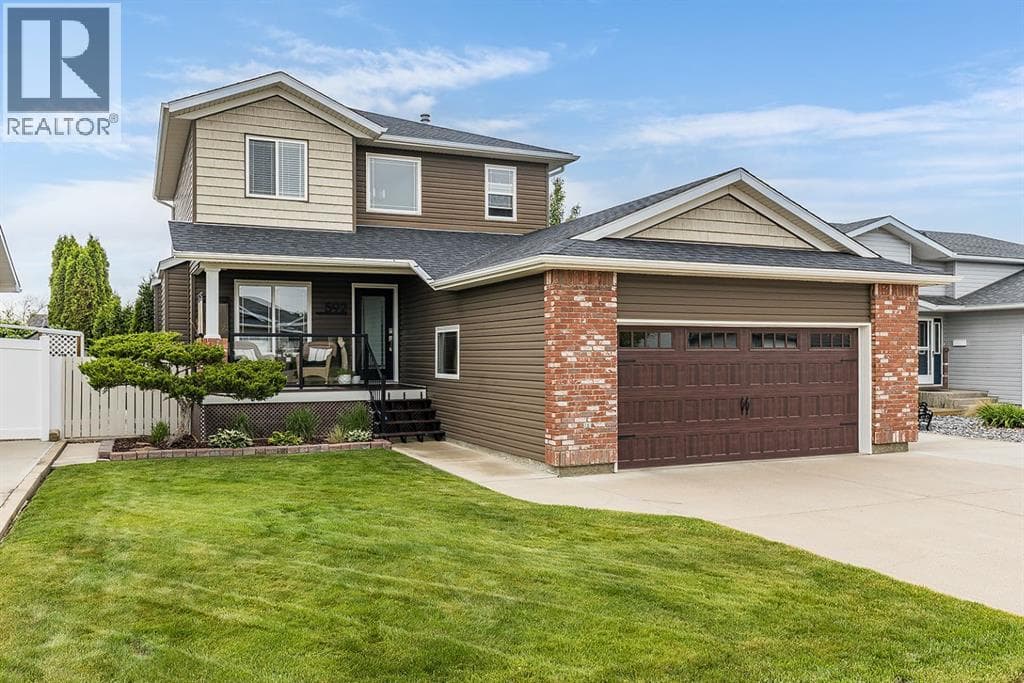 592 Hemingway Crescent NE