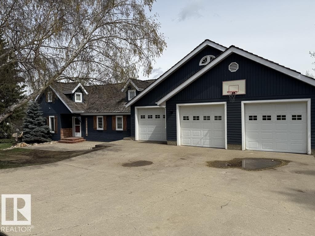 13 Grandview Crescent — photo 3