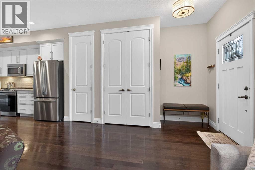 340 Quarry Park Boulevard SE — photo 2