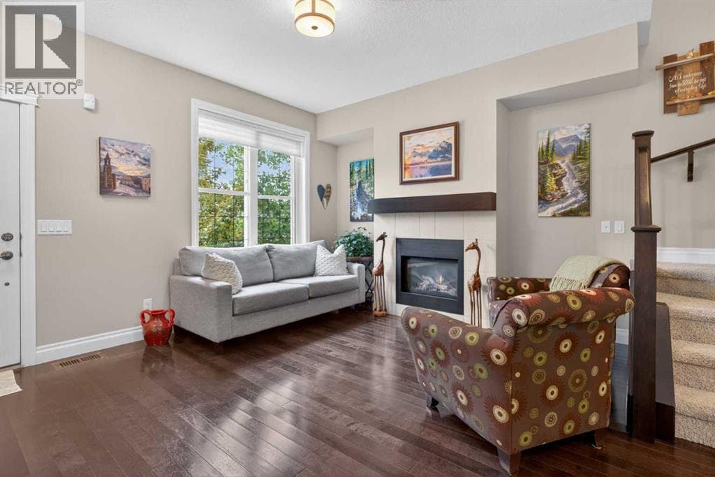 340 Quarry Park Boulevard SE — photo 3