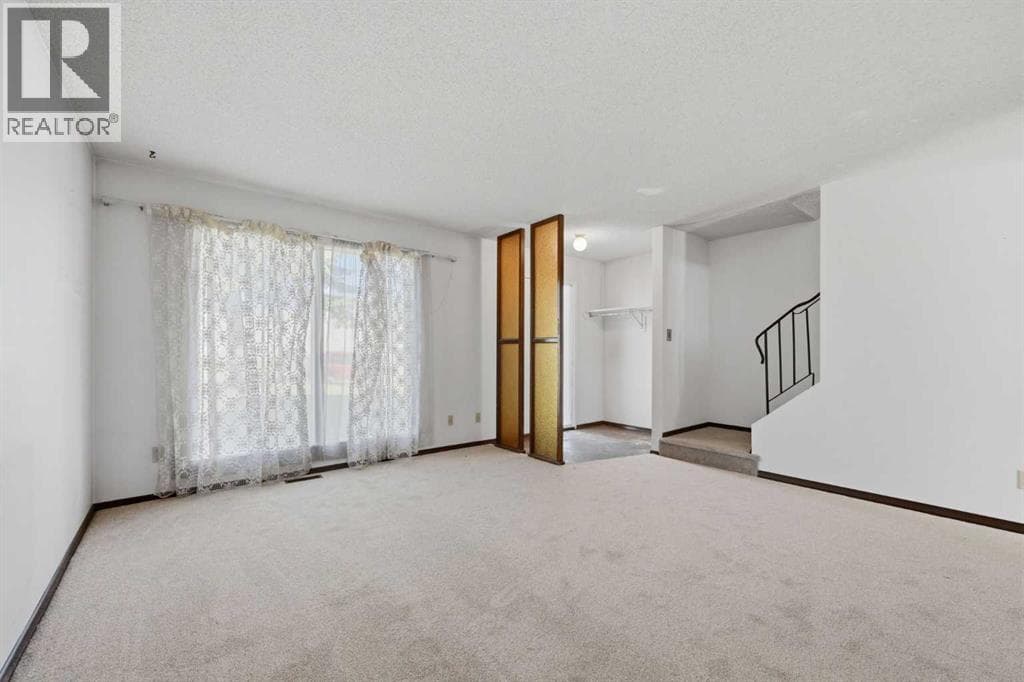 222 Marlborough Way NE — photo 3