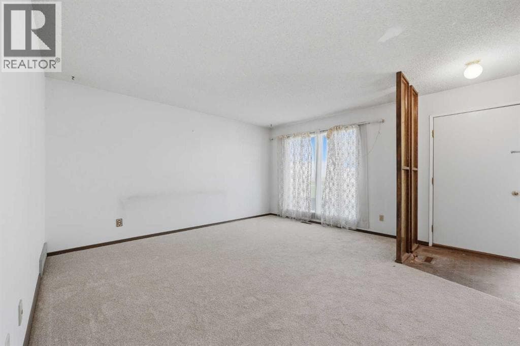 222 Marlborough Way NE — photo 5