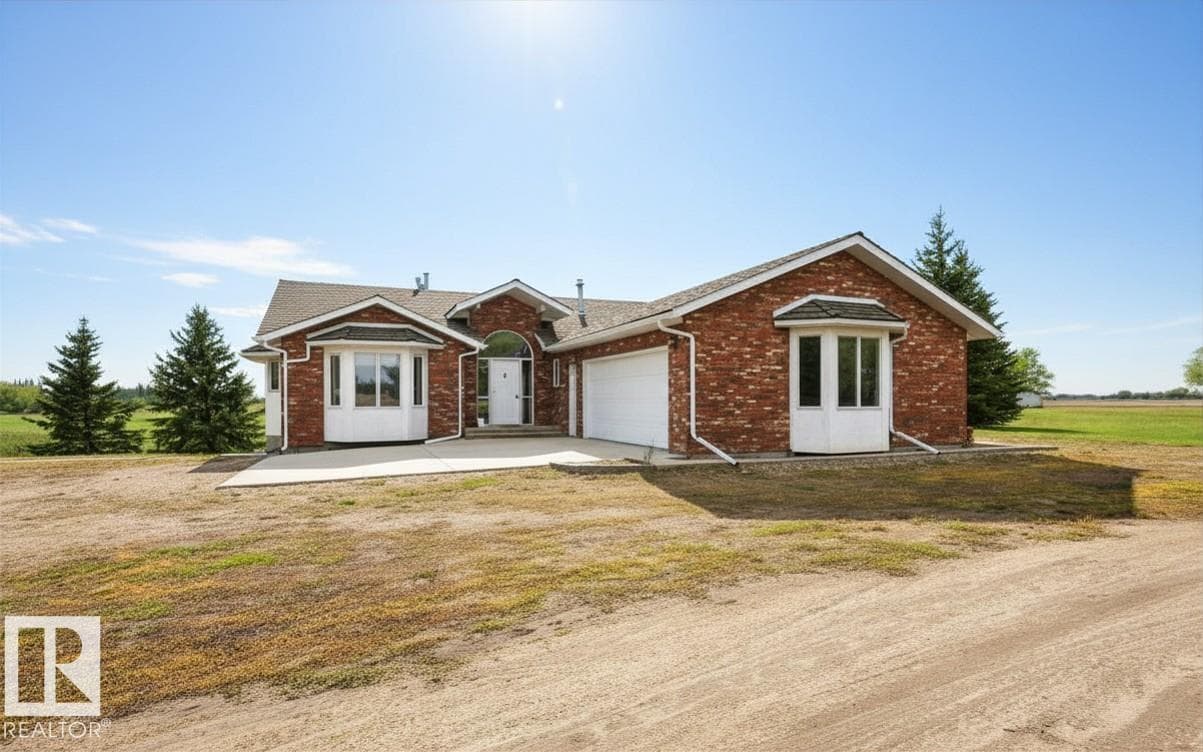60230 Rg Rd 271 — photo 2