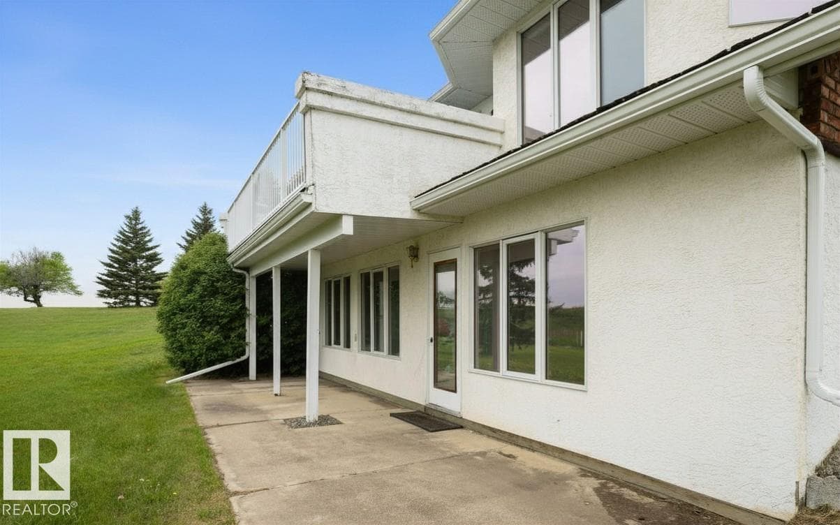 60230 Rg Rd 271 — photo 3