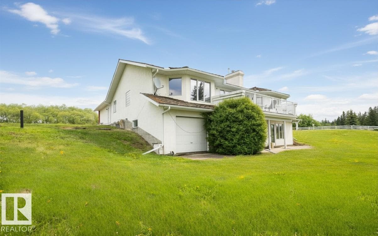 60230 Rg Rd 271 — photo 5