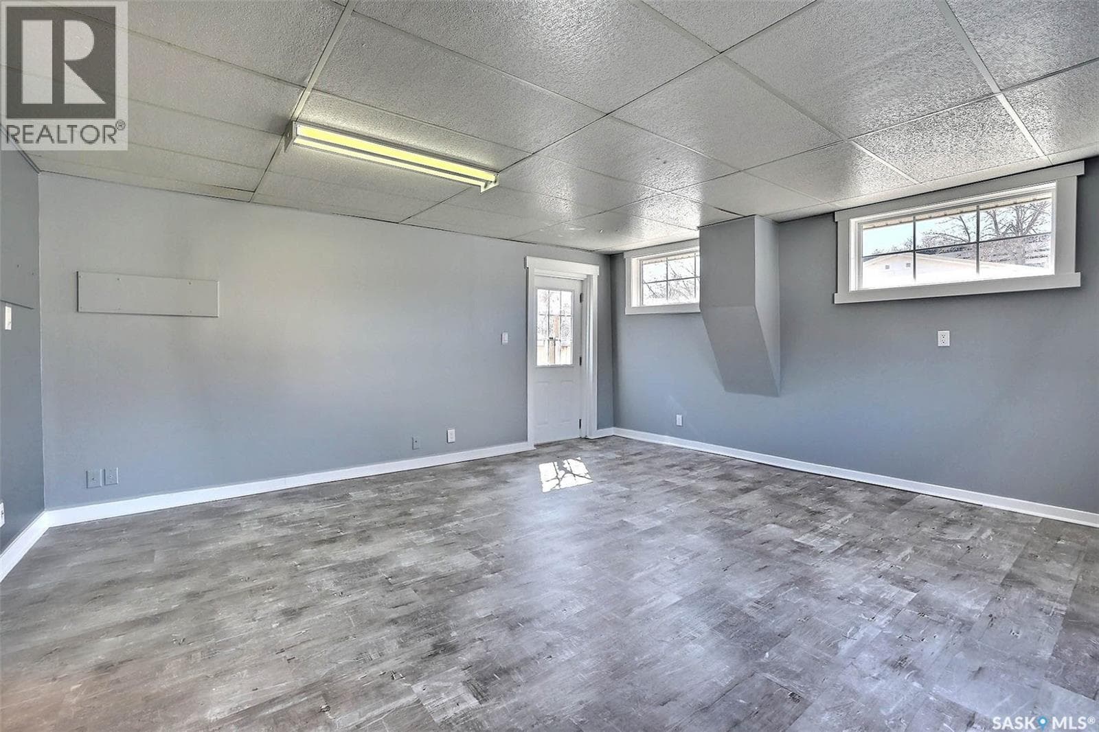 231 Centre STREET — photo 4