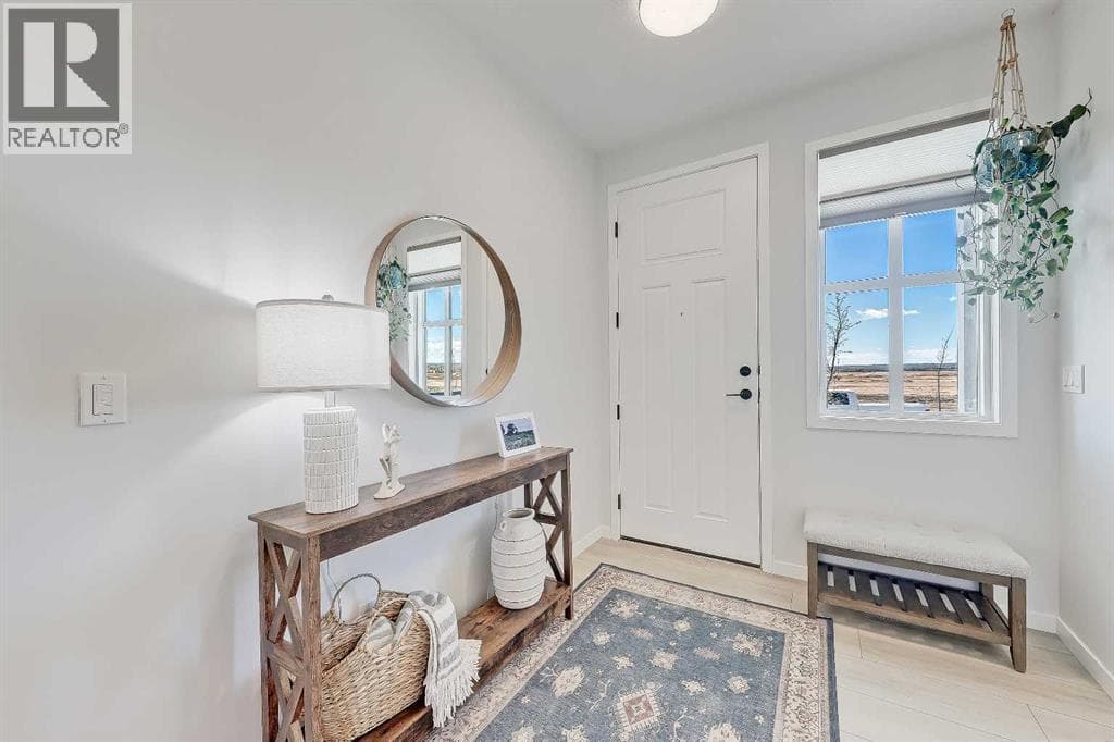 164 Setonstone Manor SE — photo 2