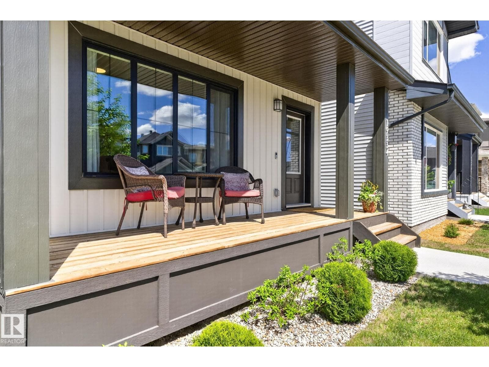 19334 26A AV NW — photo 5