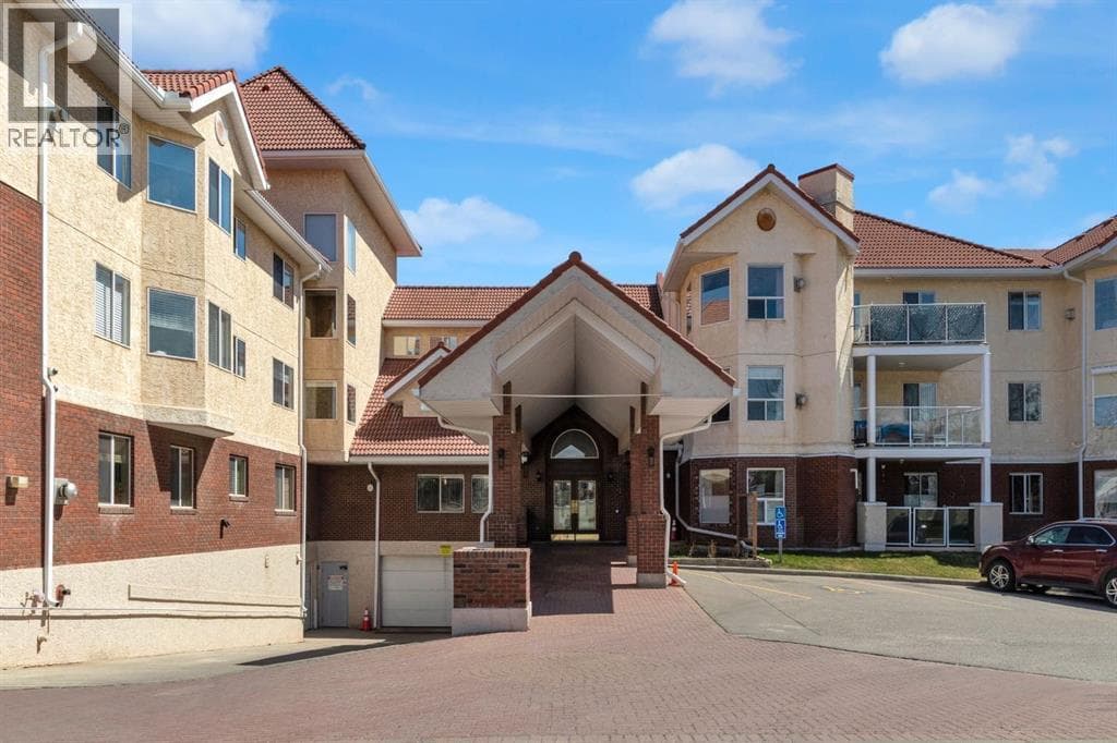 1114, 1818 Simcoe Boulevard SW