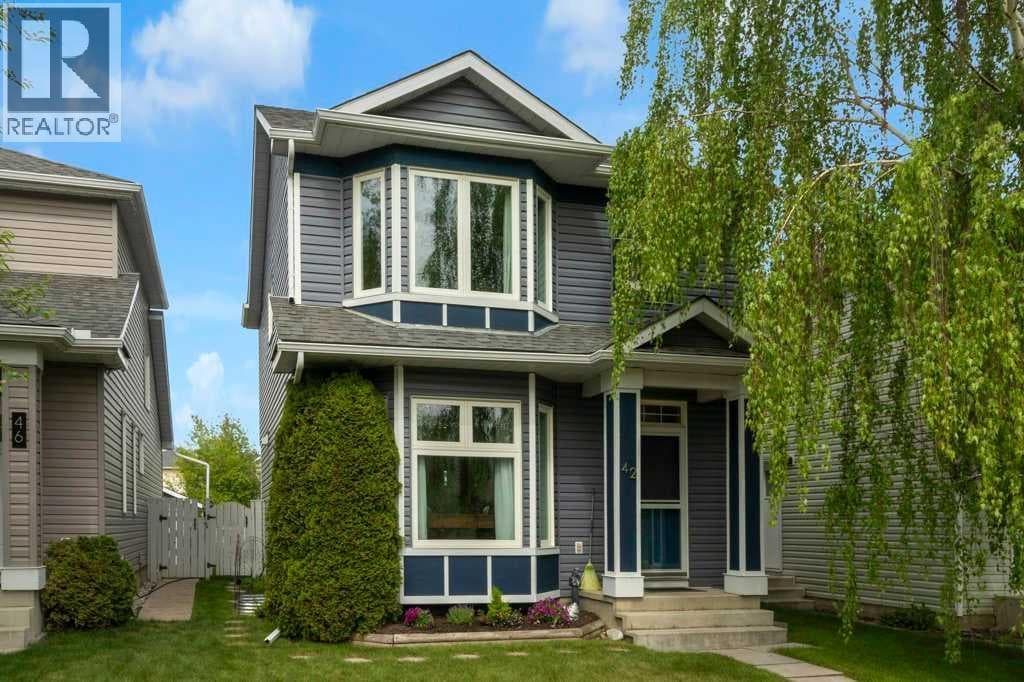 42 River Rock Green SE
