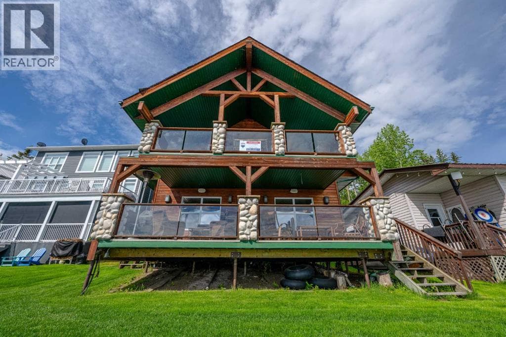 53 Boyd Lakeshore