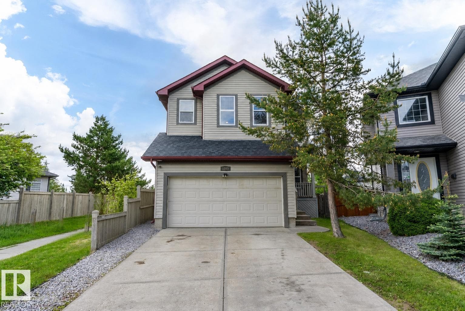 1103 115 ST SW
