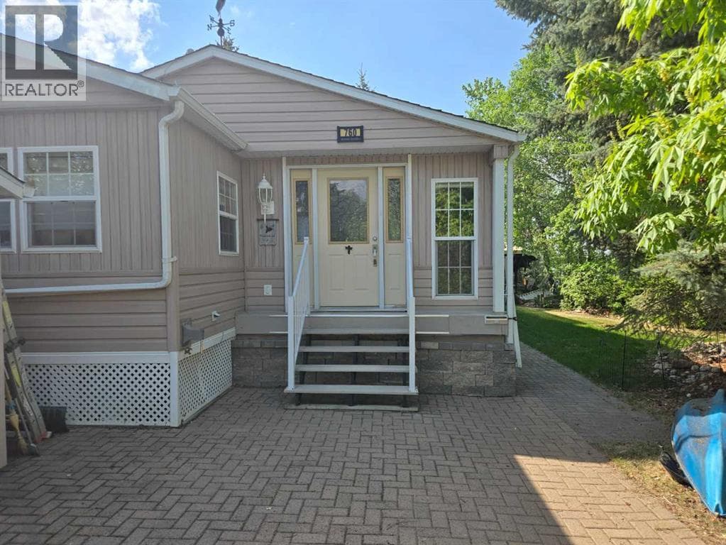 760,  Carefree Resort