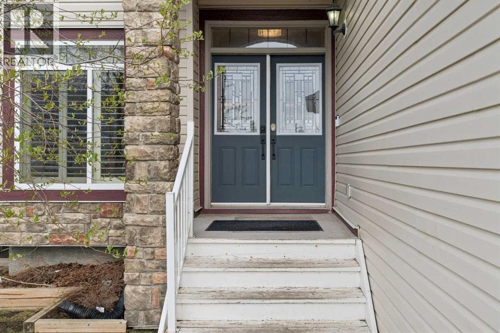 1826 Baywater Street SW — photo 3