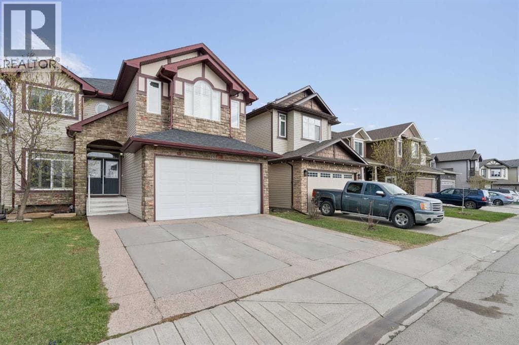 1826 Baywater Street SW — photo 2