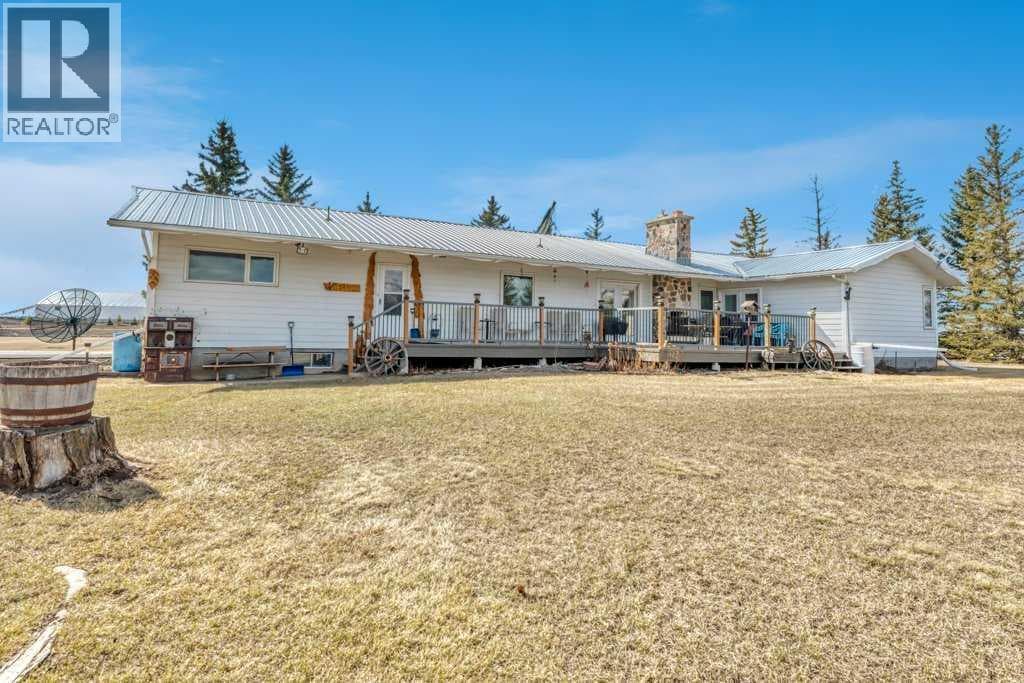 261083 Township Road 222 — photo 2