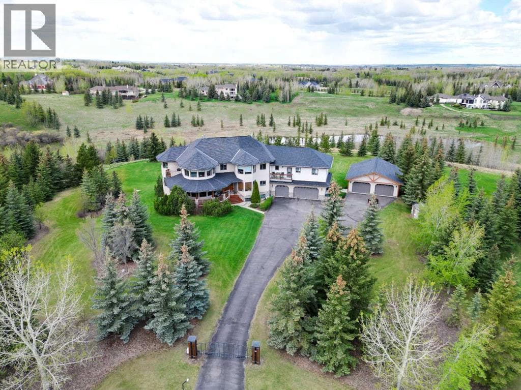 23 South Valley Boulevard
