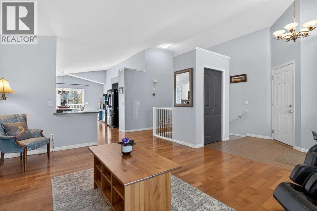 412 Highland Close — photo 4