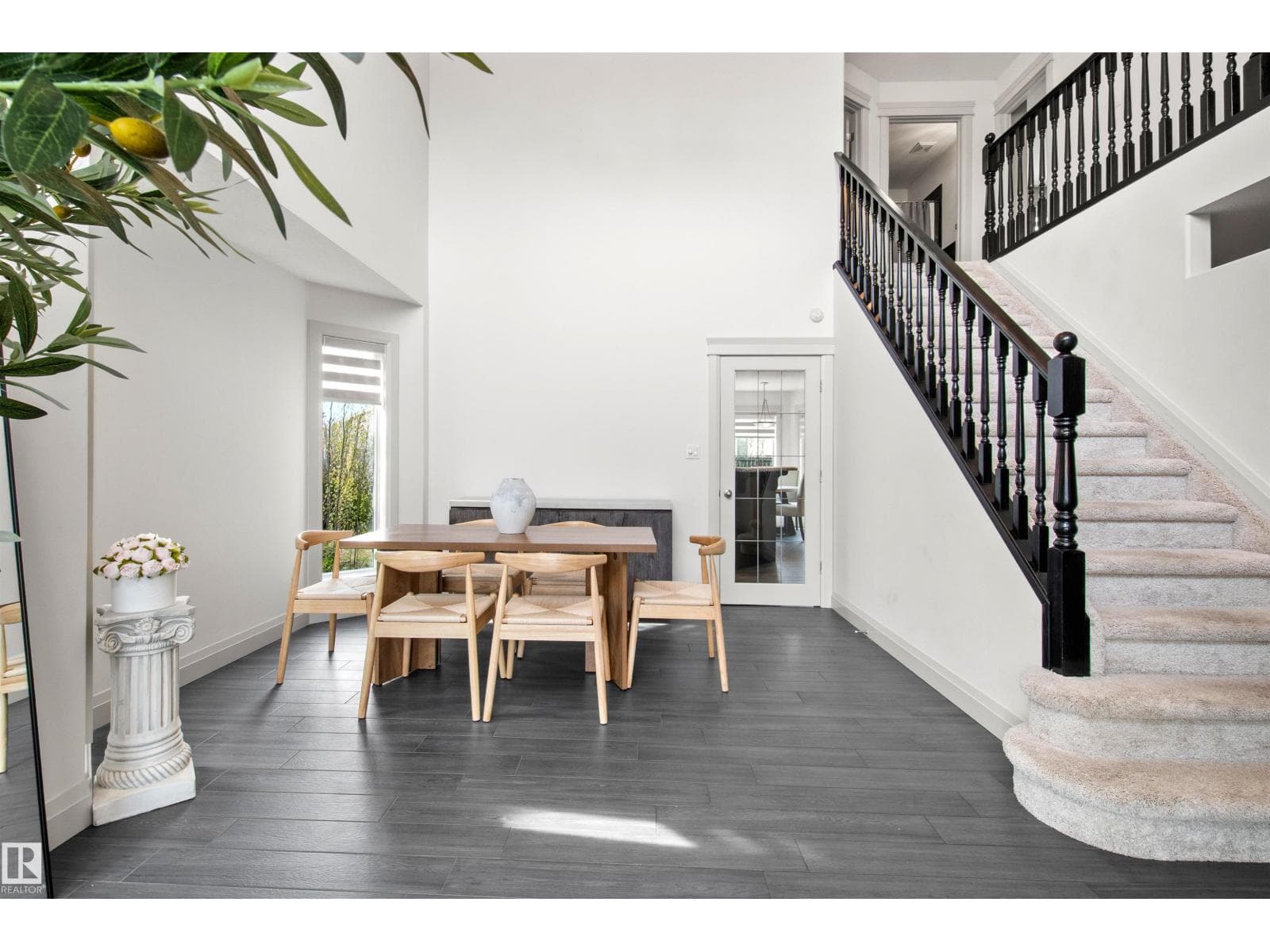 10656 181 AV NW — photo 3