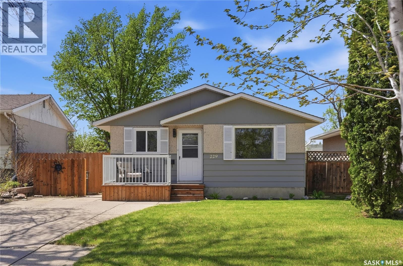 229 Acadia PLACE — photo 4
