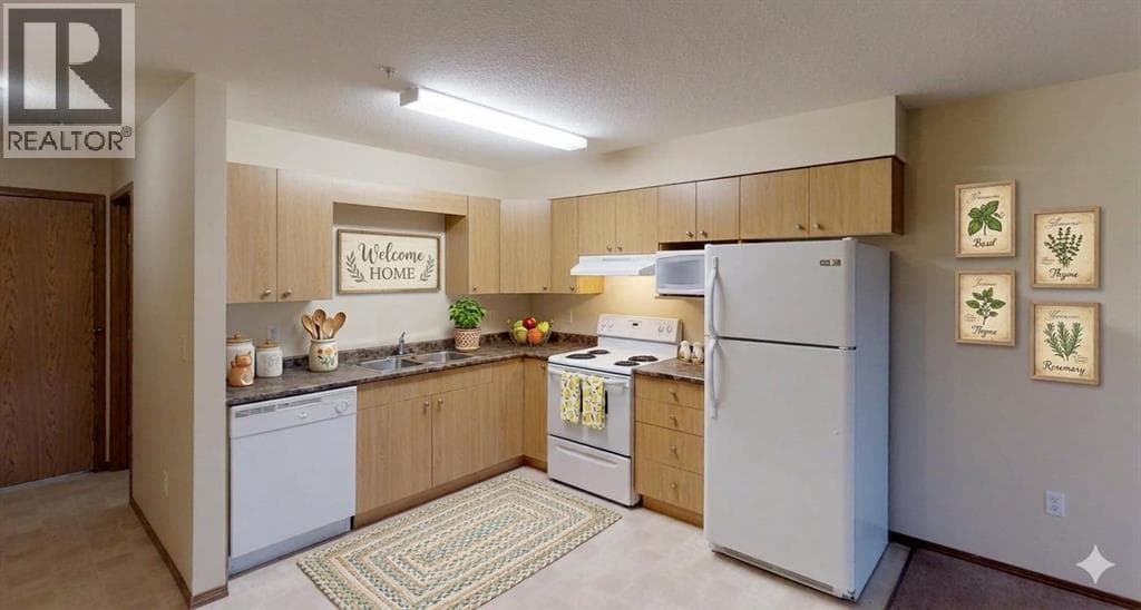 301, 12025 Royal Oaks Drive — photo 4