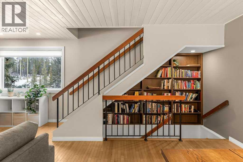 1, 1061 Evergreen Circle — photo 4