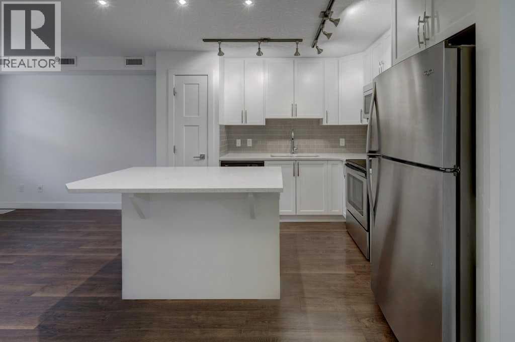 28 Evanscrest Gardens NW — photo 5