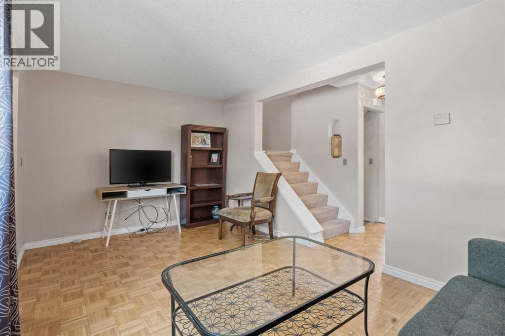 6646 Huntsbay Road NW — photo 5