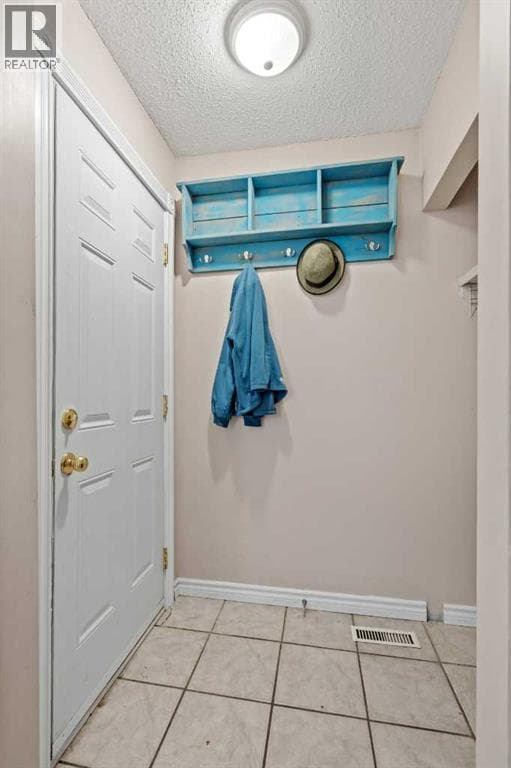 6646 Huntsbay Road NW — photo 2