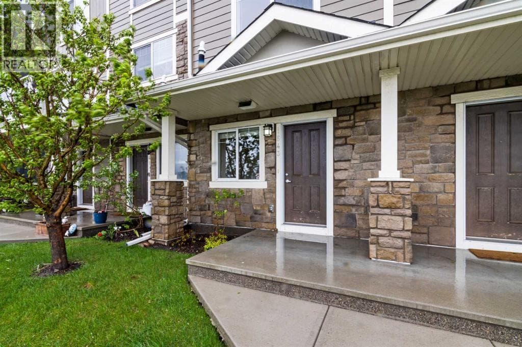 1543 Symons Valley Parkway NW — photo 2