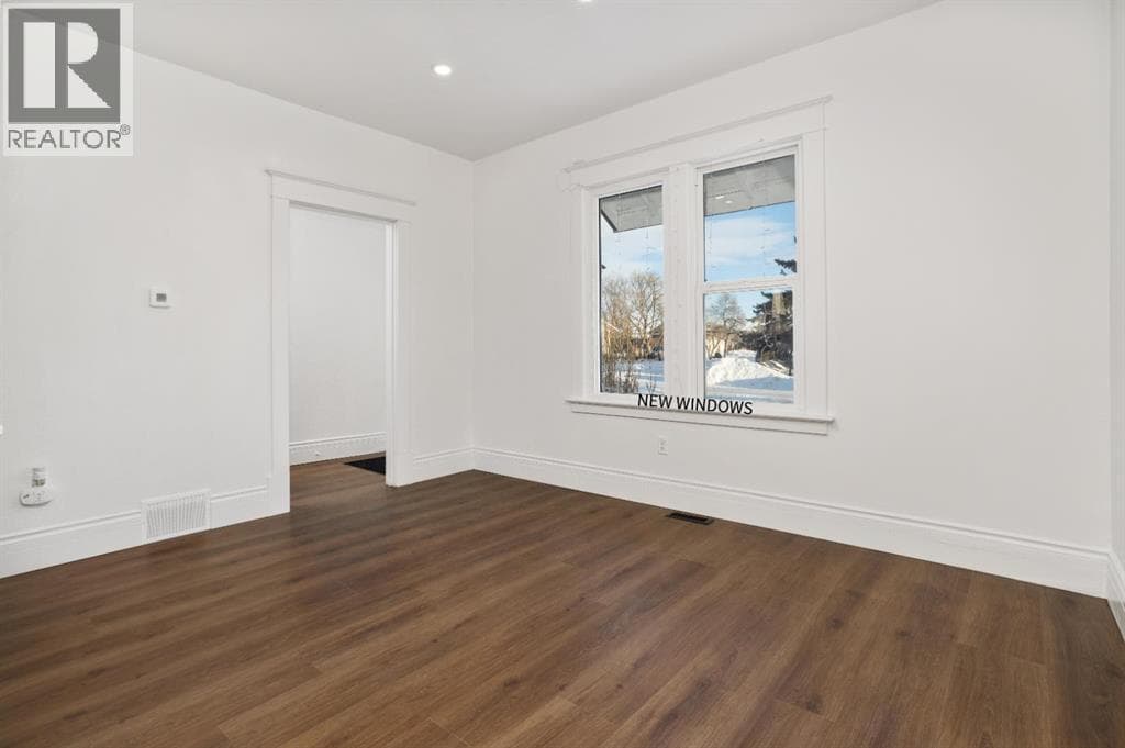 115 Niblock Street — photo 4