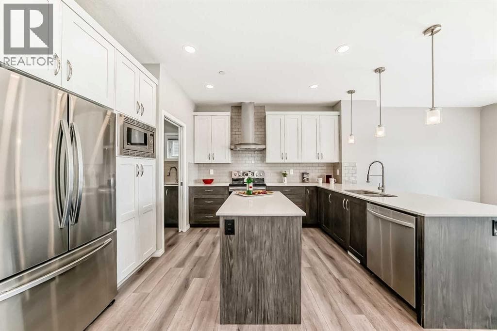 35 Lucas Terrace NW — photo 5