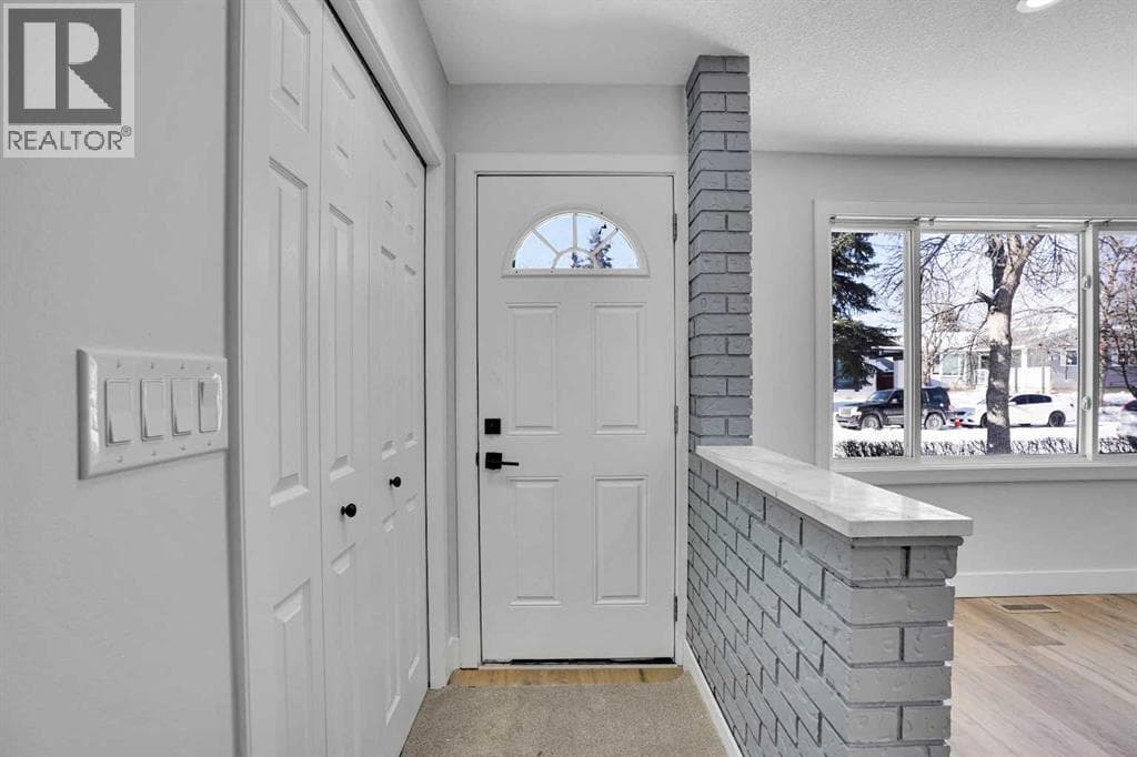 363 Templeside Circle NE — photo 3