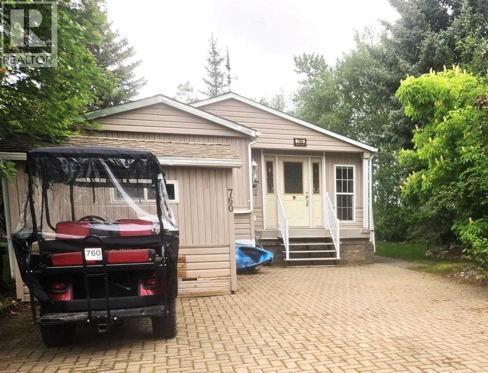 760,  Carefree Resort