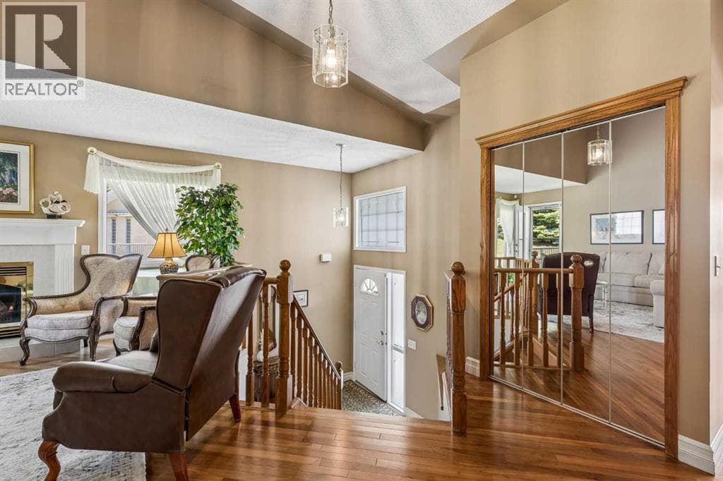 143 Sierra Morena Terrace SW — photo 4